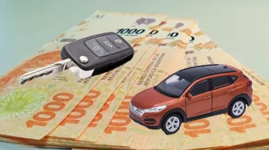 El costo de tener un auto: un estudio de UADE comparó las patentes en todo el país
