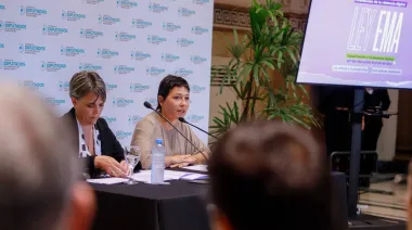 Mayra Mendoza presentó la "Ley Ema" para prevenir la violencia digital en las escuelas bonaerenses