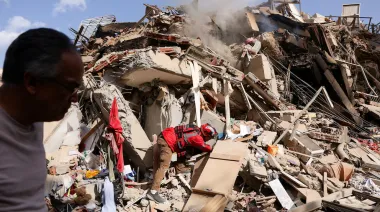 Dos fuertes terremotos sacuden Venezuela y dejan cientos de víctimas y graves daños