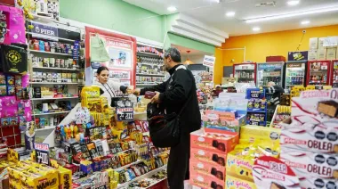 La crisis golpea a los kioscos: más de 41.000 comercios bajaron sus persianas en el país