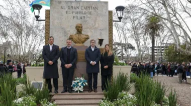 Achával homenajeó a San Martín en Pilar y pidió "una Argentina con oportunidades para todos"