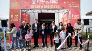 Nardini inauguró la séptima edición de la Feria del Libro en Malvinas Argentinas