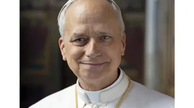 El papa León XIV evoluciona favorablemente tras la cirugía y sigue en duda su viaje a la Argentina