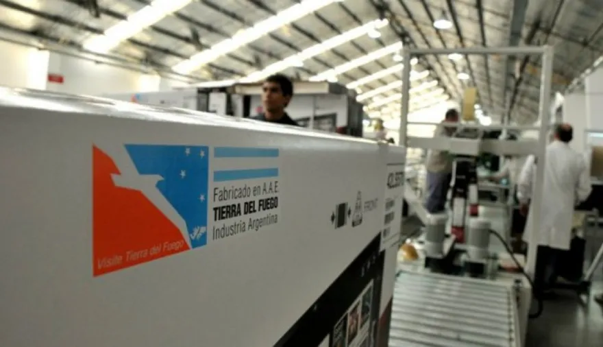 Tierra del Fuego va al paro en defensa de la industria local