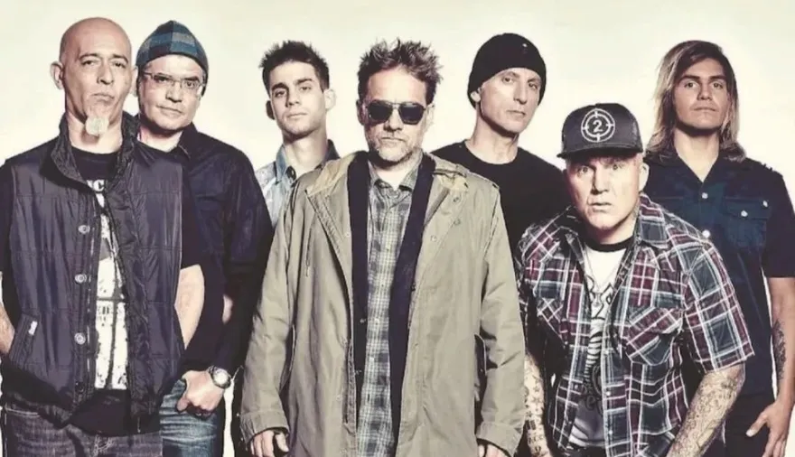 Los Fabulosos Cadillacs festejan sus 40 años con un show en La Plata
