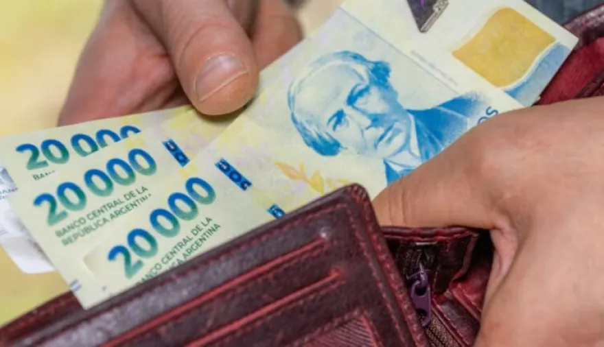 Ajuste y caída del poder adquisitivo: 4 de cada 10 argentinos no llegan a fin de mes