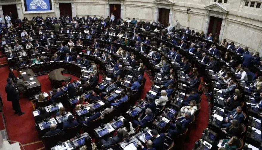 El oficialismo logró aprobar la Ley de Glaciares en Diputados