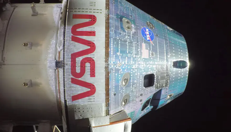 Artemis II afronta su momento más crítico: Orión reingresa hoy a la Tierra a más de 40.000 km/h