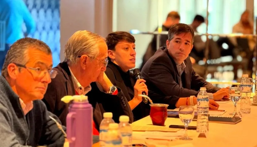 Intendentes radicales bonaerenses alertan por la crisis financiera de los municipios