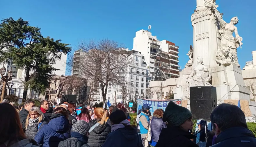 Docentes de Avellaneda exigieron una respuesta urgente de la Justicia ante los hechos de violencia escolar
