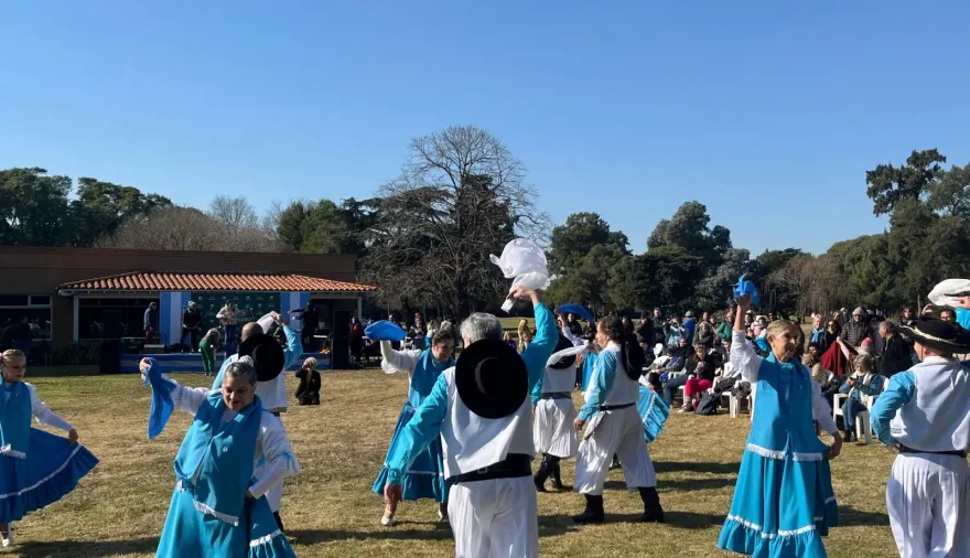 San Isidro celebra el 9 de Julio con música en vivo, talleres y feria de emprendedores en Villa Adelina