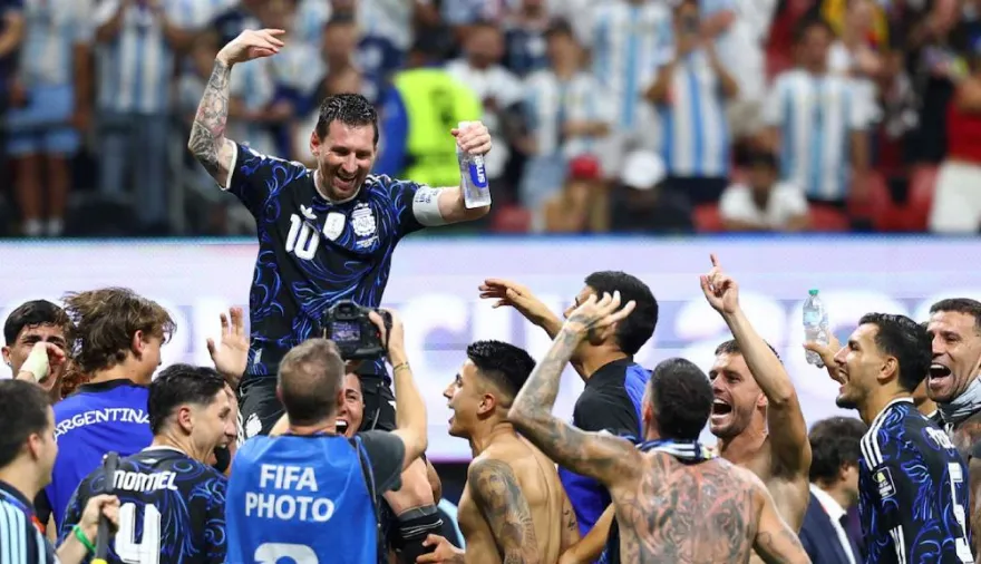 Argentina le ganó 2-1 a Inglaterra y jugará la final del Mundial 2026