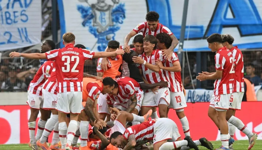 River volvió al triunfo, Estudiantes goleó en el clásico y Boca rescató un empate