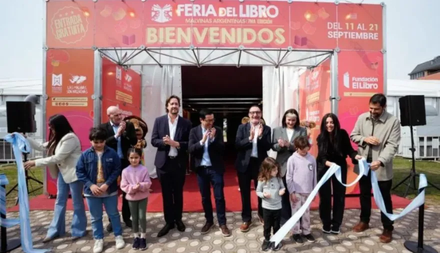 Nardini inauguró la séptima edición de la Feria del Libro en Malvinas Argentinas