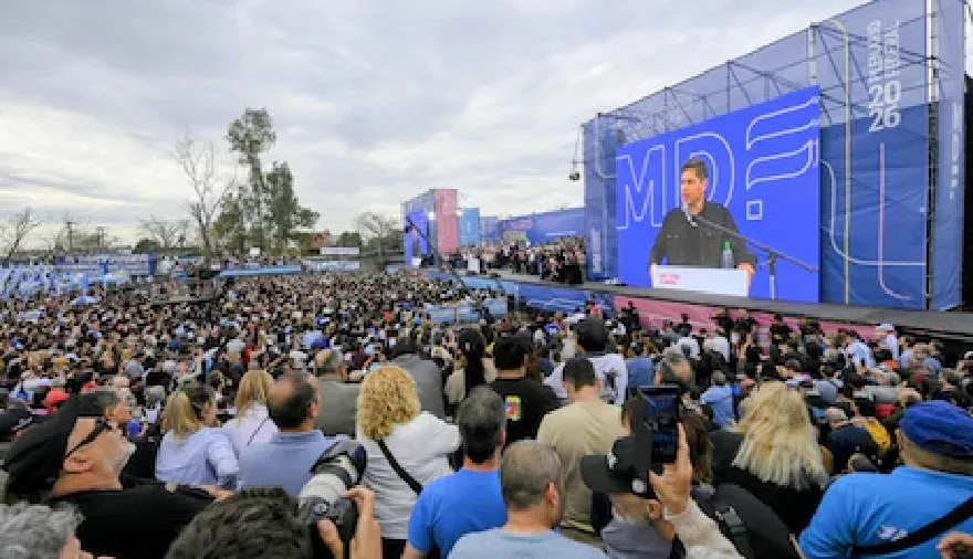 Kicillof lanzó en Avellaneda el Movimiento Derecho al Futuro con la mirada puesta en 2027