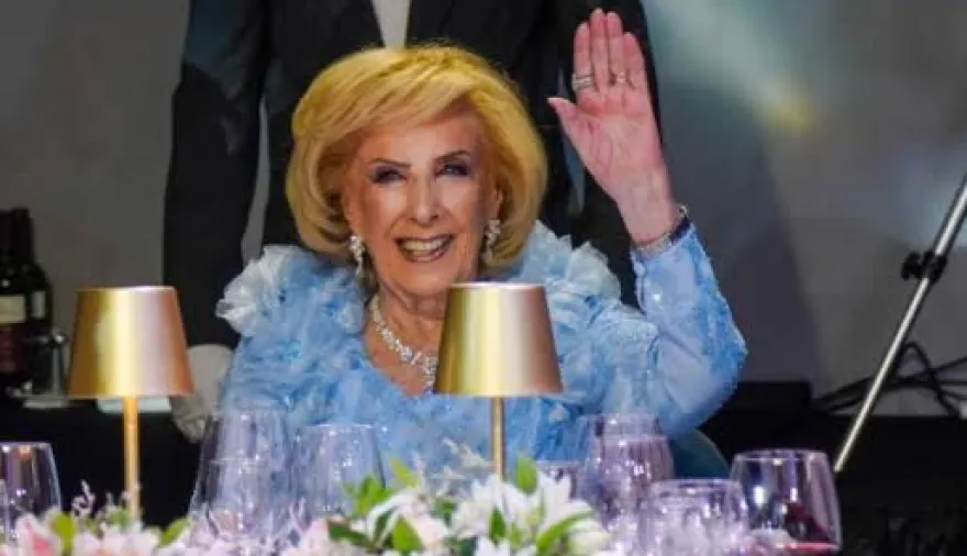 Mirtha Legrand recibió el alta médica y continuará su recuperación en su casa