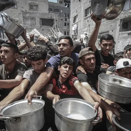 La ONU alertó que 14 mil bebés necesitan comida urgente en Gaza y recibió permiso de Israel para ingresar 100 camiones
