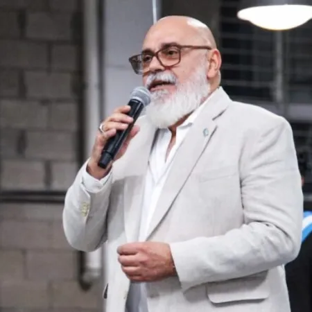 Luis Garaventa: “Nuestros graduados son profesionales que aportan valor agregado en las empresas"