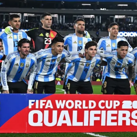 Argentina sigue líder del Ranking FIFA y se acerca a un récord histórico