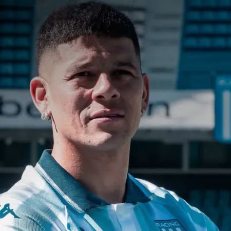 Marcos Rojo se sumó a Racing: presentación y detalles de su llegada