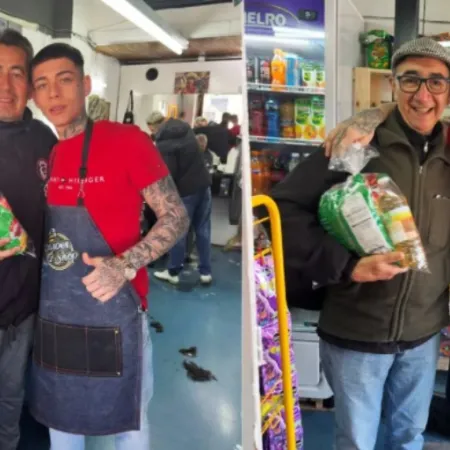 Un peluquero de 17 años de Lomas de Zamora ayuda a jubilados con alimentos y cortes gratuitos