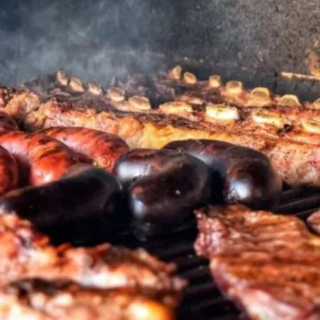 Del asado al pollo: el impacto del bolsillo en el consumo de carne