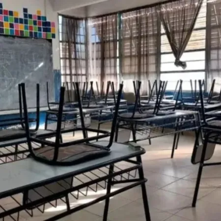 Más de 8.500 millones de pesos para preparar las escuelas bonaerenses de cara al inicio de clases