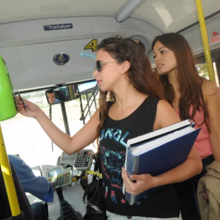 La Provincia habilitó la inscripción al boleto estudiantil: quiénes pueden acceder y cómo tramitarlo