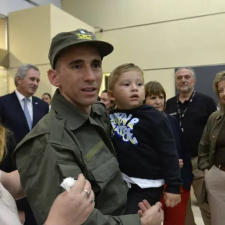 Nahuel Gallo volvió al país luego de 448 días detenido por el régimen de Nicolás Maduro