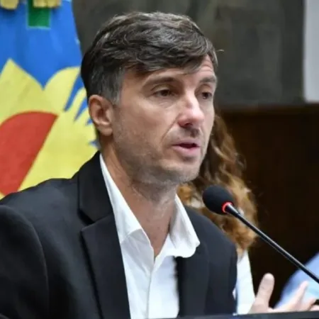 Lucas Ghi en el inicio de sesiones legislativas: “El futuro es mejor cuando el Estado está cerca de la gente”