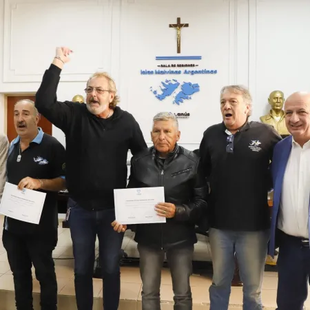 El HCD Lanús declaró de interés legislativo la Marcha de Antorchas y Vigilia por Malvinas