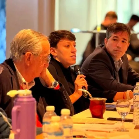 Intendentes radicales bonaerenses alertan por la crisis financiera de los municipios