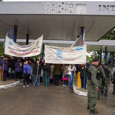 Paro nacional de ATE: protestas en aeropuertos y organismos estatales con posibles demoras en vuelos