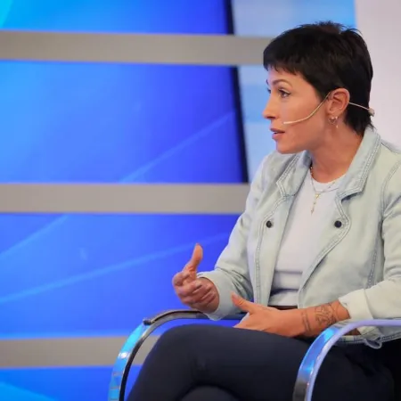 Mayra Mendoza criticó el ajuste: “No se le puede pedir más esfuerzo a la población"