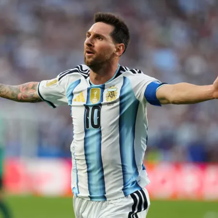 Messi va por tres récords históricos en el duelo entre Argentina y Austria