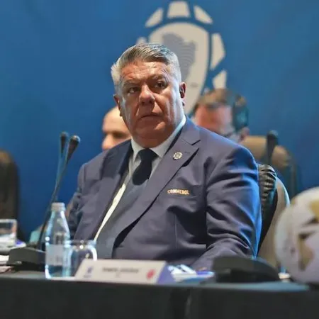 Desde la AFA niegan que Tapia haya sido citado por la Justicia de Estados Unidos