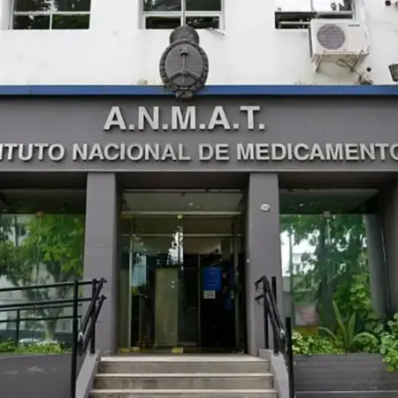 Diez medicamentos pasarán a venderse sin receta por disposición de la ANMAT