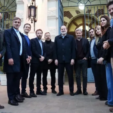 Tras reunirse con Kicillof, intendentes peronistas presentaron un nuevo espacio político