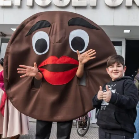 Récord en Mar de Ajó: más de 15.000 personas pasaron por la Fiesta del Alfajor Costero