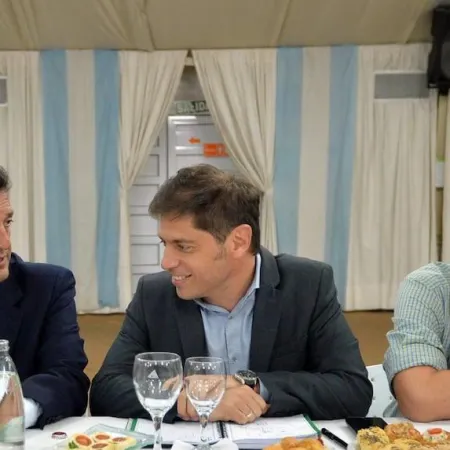 Cumbre del PJ: Kicillof, Massa y Máximo Kirchner se reunieron para ordenar al peronismo de cara a 2027