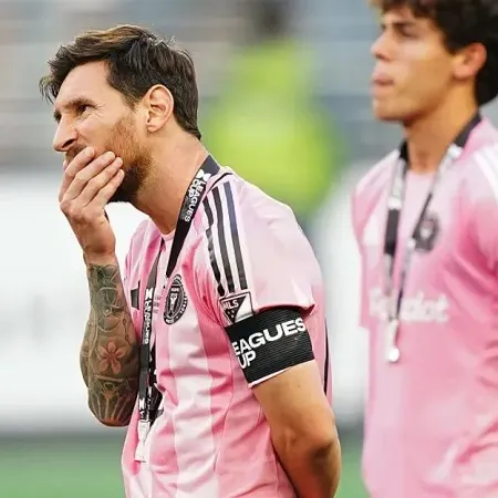 Messi volvió a jugar tras la muerte de su padre y dejó en duda su futuro