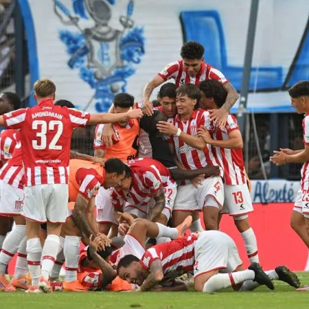 River volvió al triunfo, Estudiantes goleó en el clásico y Boca rescató un empate