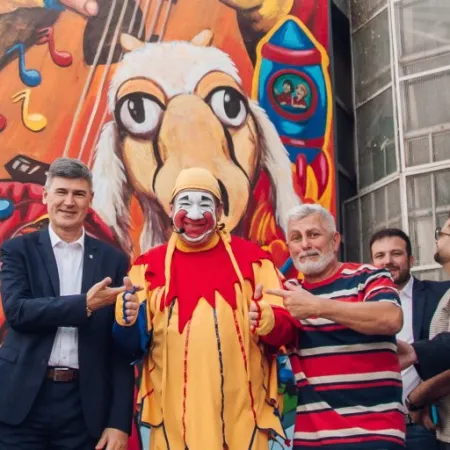 Un mural para Piñón Fijo: Córdoba homenajea a uno de sus artistas más queridos