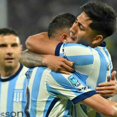 Racing volvió a sonreír en el Cilindro de Avellaneda