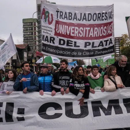 Las universidades vuelven a movilizarse y convocan a una nueva marcha federal para octubre