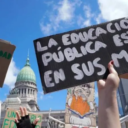 La Justicia intimó al Gobierno por el financiamiento universitario