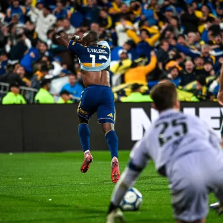 Boca remontó un partidazo ante Racing, ganó 3-2 y avanzó a las semifinales de la Copa Argentina
