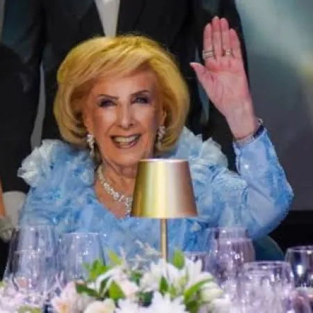Mirtha Legrand recibió el alta médica y continuará su recuperación en su casa