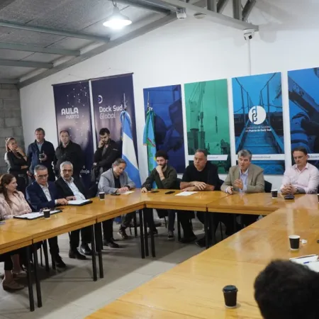 Puerto Dock Sud impulsa herramientas financieras para proyectar la producción regional al mundo