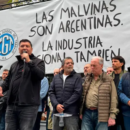 La CGT llevó su reclamo a la calle y volvió a cuestionar el rumbo económico de Milei